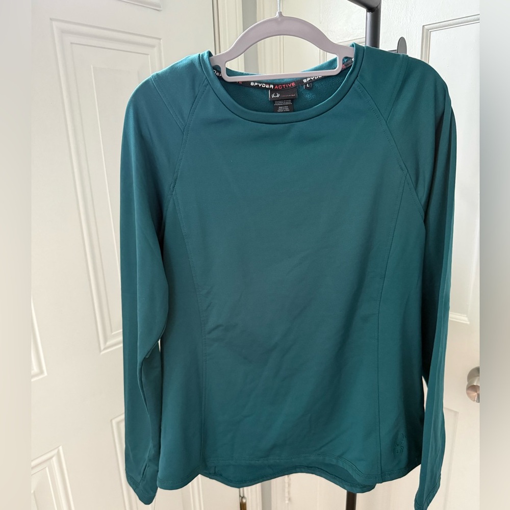 Spyder Women's Long-Sleeve Fleece Lined Crew Shirt With Thumb Hole in Teal Green